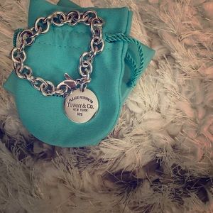 Return to Tiffany Round Tag Bracelet